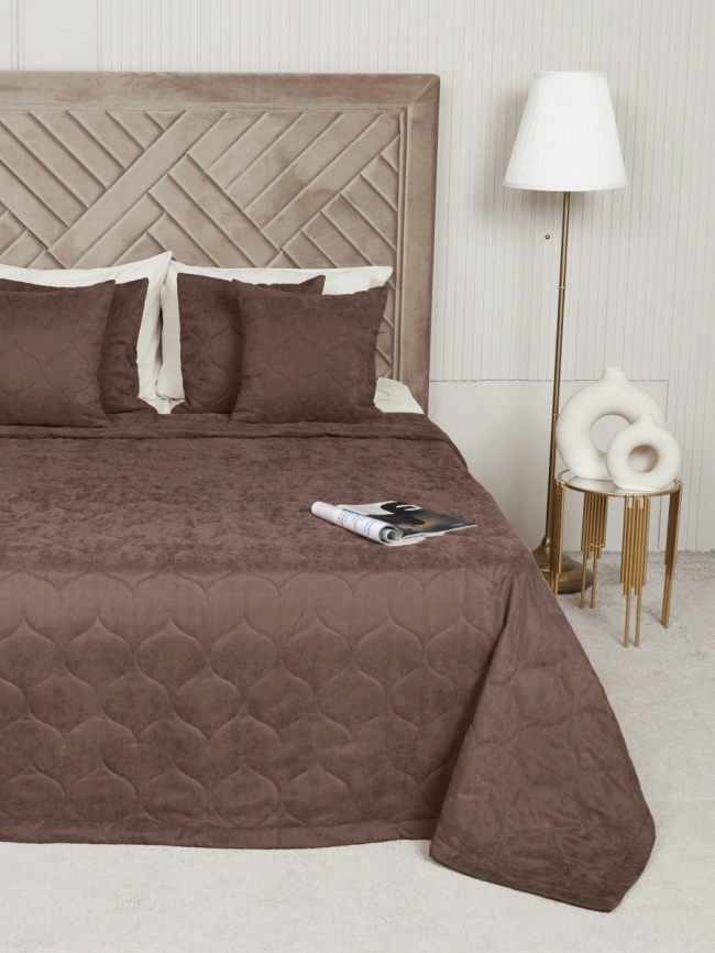 Покрывало на кровать двуспальное стеганое 220х240 см. Коллекция "Луковичка". Цвет тёмно-бежевый (капучино) фото 7