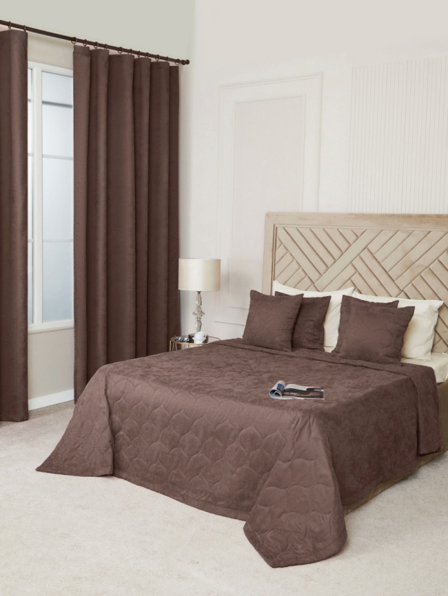 Покрывало на кровать двуспальное стеганое 240х260 см. Коллекция "Луковичка". Цвет тёмно-бежевый (капучино) фото 4