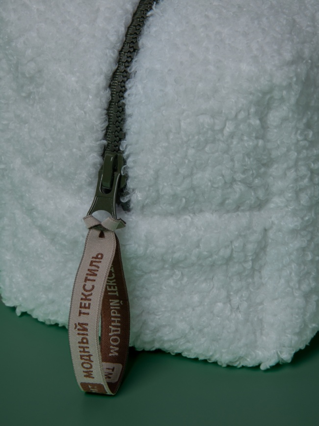 Косметичка "Барашек", белый цвет, молния цвета хаки, (20х12х12 см) фото 4