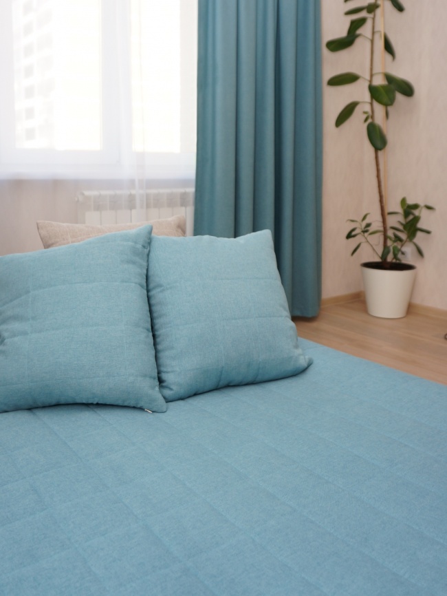 Комплект покрывало стеганое полуторное (160х220 см) + 2 наволочки 45х45 см. Коллекция "Меланж". Цвет бирюзовый (бирюзовый меланж) фото 3